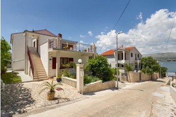 Croazia Privát Okrug Gornji, Esterno